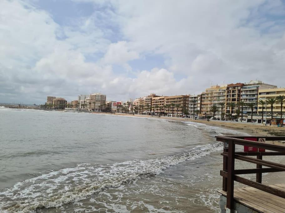 Alex Bungalow Apartment Торевиеха Екстериор снимка