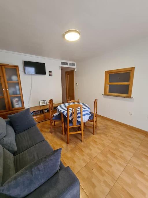 Alex Bungalow Apartment Торевиеха Екстериор снимка