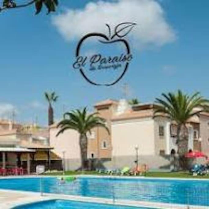 Alex Bungalow Apartment Торевиеха Екстериор снимка